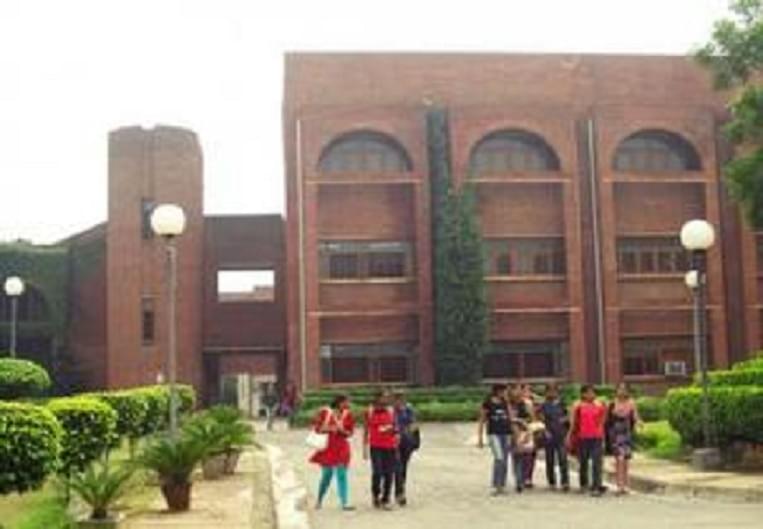 Maitreyi College Campus photo 4