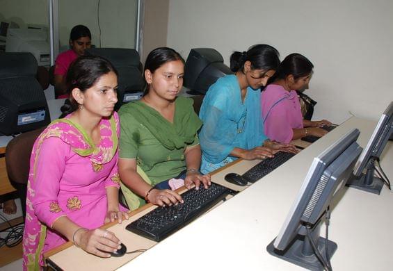 Lyallpur Khalsa College of Education for Women Jalandhar Labs photo 2