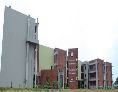 Maniba Institute of Business Management Surat Academic Building photo 1
