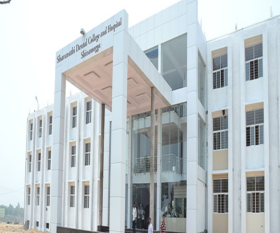 Sharavathi Dental College and Hospital Shimoga Academic Building photo 1