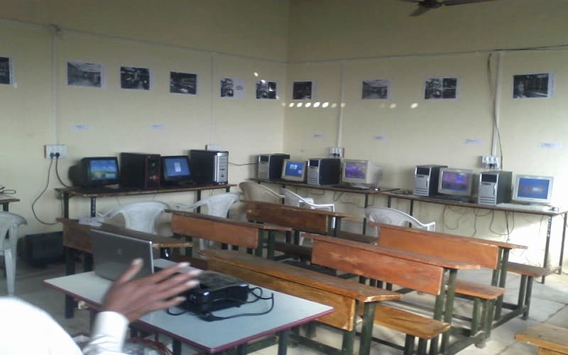 Balasaheb Mane Education Trust Sanchalit Adhyapak vidyalaya Kolhapur Classroom and Lab photo 1