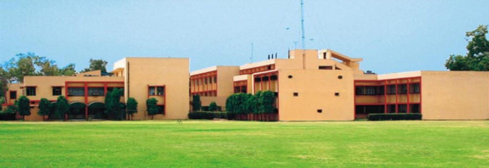 Satyawati Evening College Campus photo 3