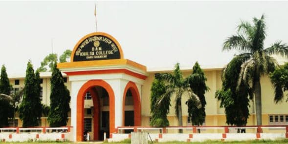 Babbar Akali Memorial Khalsa College Hoshiarpur Academic Building photo 4