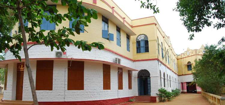 Madurai Diraviyam Thayumanavar Hindu College Tirunelveli Academic Building photo 4