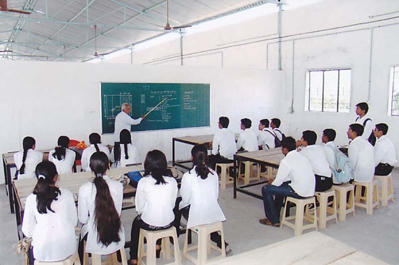 KT Patil College of Engineering Osmanabad Infrastructure photo 2