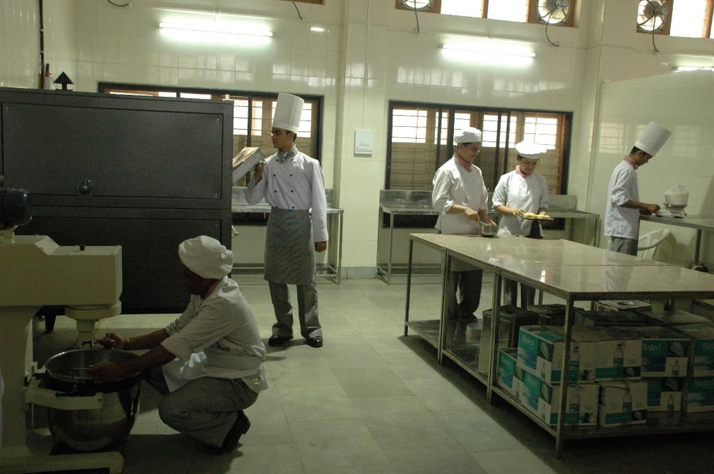 Viva College of Hotel Management and Tourism Thane Campus photo 8