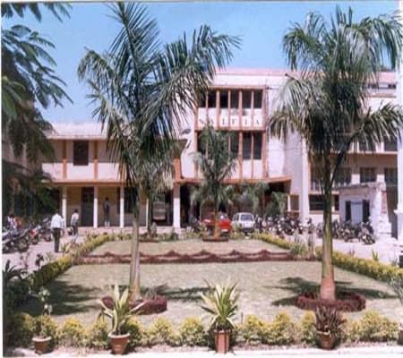 Saifia College of Law Bhopal Academic Building photo 1