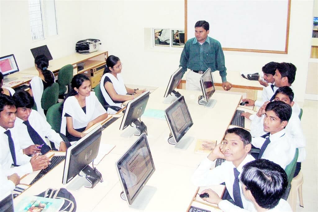 Natwarlal Maniklal Dalal College of Arts Commerce Law and Management Gondiya Infrastructure photo 4