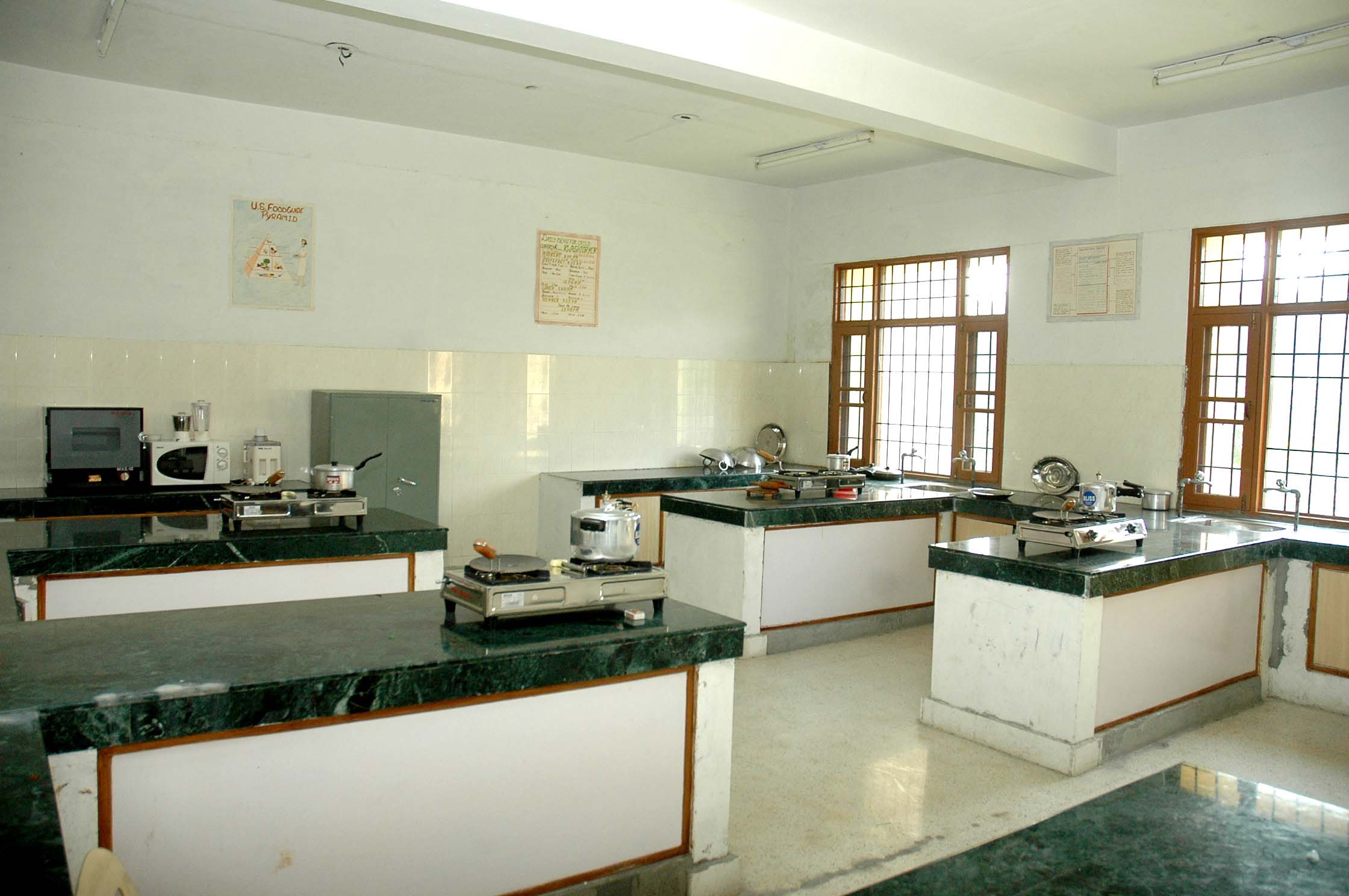 Norang Ram Dayanand Dhukia Nursing School Jhunjhunu Campus photo 4