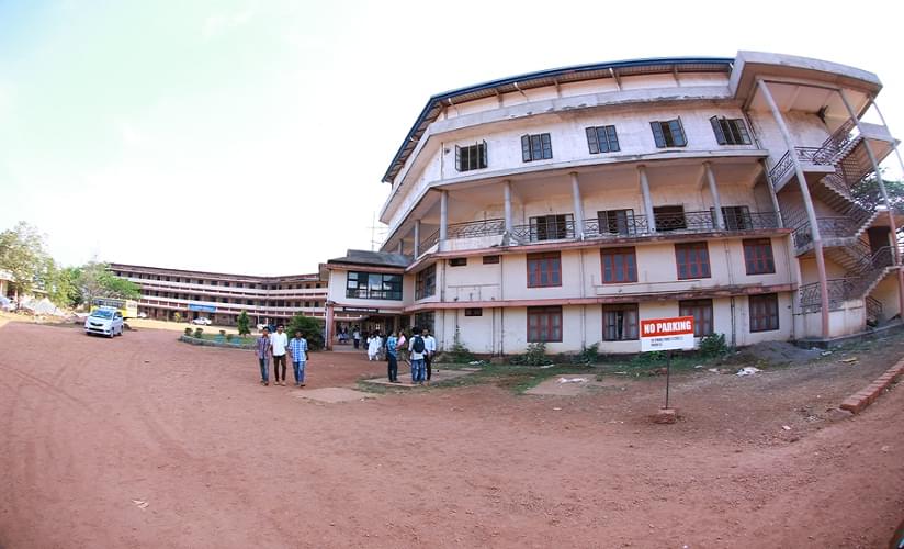 Sir Syed Institute for Technical Studies Taliparamba Academic Building photo 2