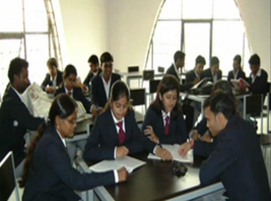 ASM's Institute of Computer Studies Pune Lab and Library photo 3