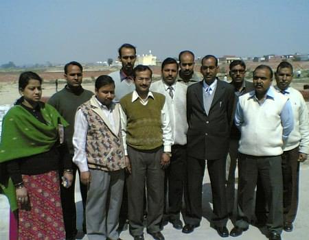 Sri Jagdamba Degree College Agra Academic Building photo 3