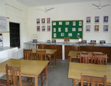 Sri Guru Angad College of Education Amritsar Academic Building photo 6