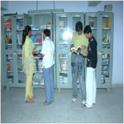 Narmada College of Computer Application Bharuch Lab and Library photo 1