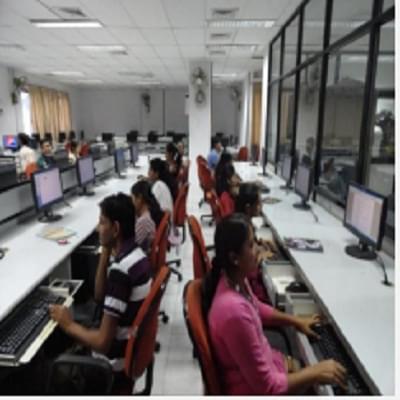 Narmada College of Computer Application Bharuch Lab and Library photo 2