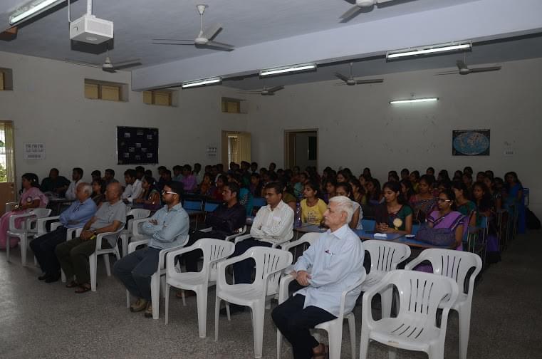 HM Patel Institute of English Training and Research Anand Campus photo 1