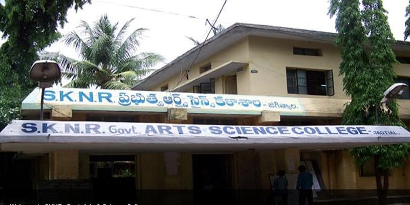 SKNR Degree College Karimnagar Academic Building photo 1