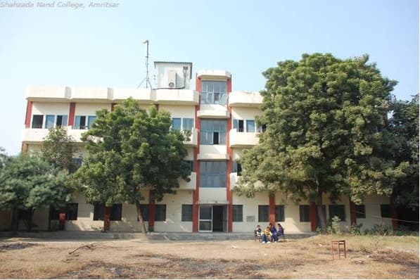 Shahzada Nand College Amritsar Infrastructure photo 2
