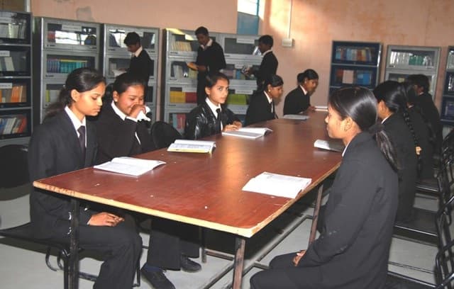 SRLT Group of Institutions Etawah campus photo 5