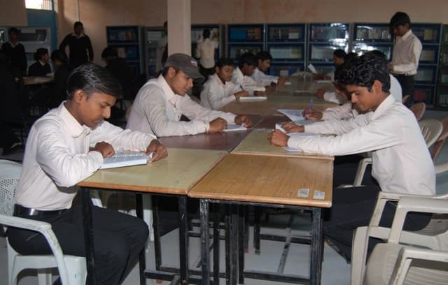 SRLT Group of Institutions Etawah campus photo 6