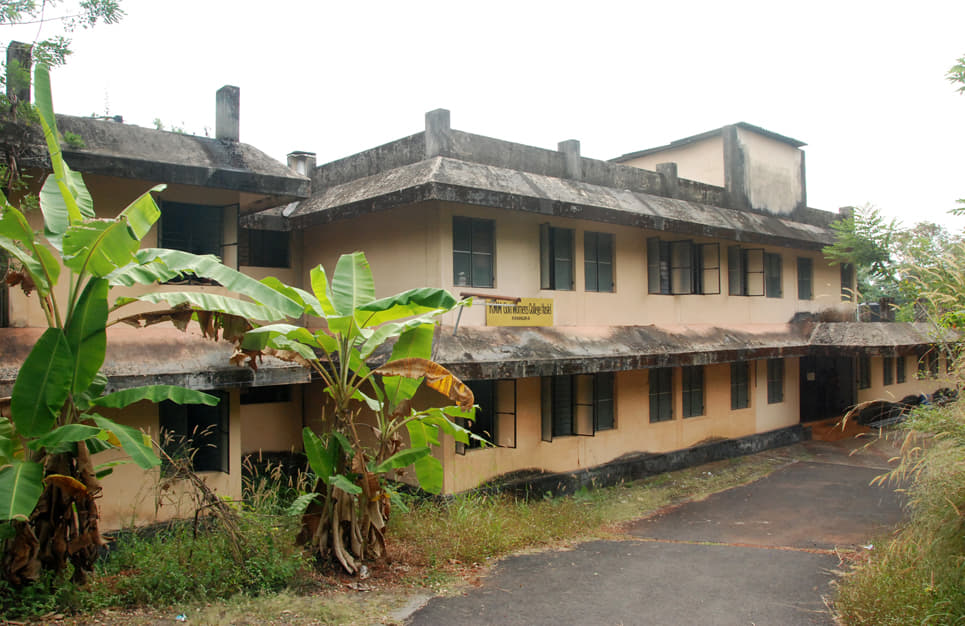 Krishna Menon Memorial Govt. Women's College Kannur Buildings photo 3