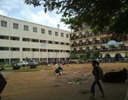 N.D.R.K First Grade College Hassan Academic Building photo 2