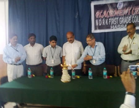 N.D.R.K First Grade College Hassan Academic Building photo 3