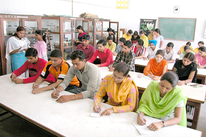 Nawab Jassa Singh Ahluwalia Government College Kapurthala Labs and Library photo 4