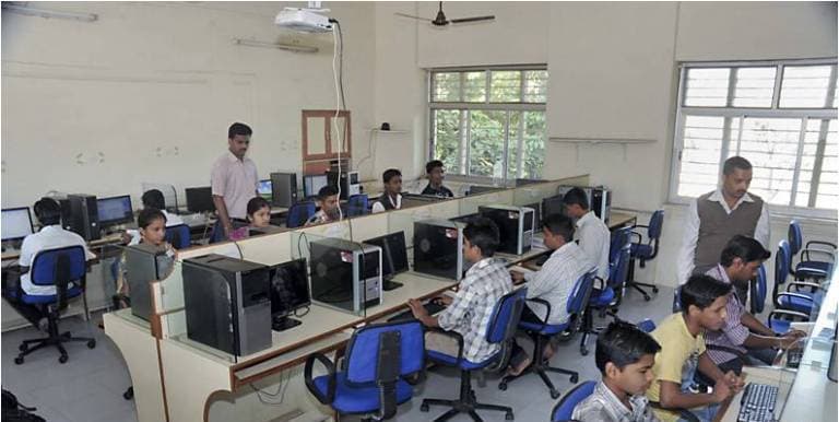 Smt Kasturbai Walchand College Sangli Infrastructure photo 6