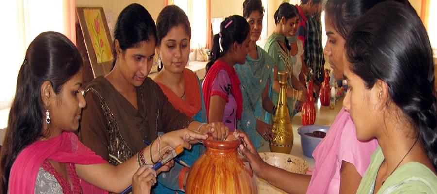 Shree Ram Mulakh College of Education Panchkula Facility photo 1