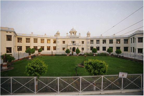 Shia PG College Lucknow Campus photo 1