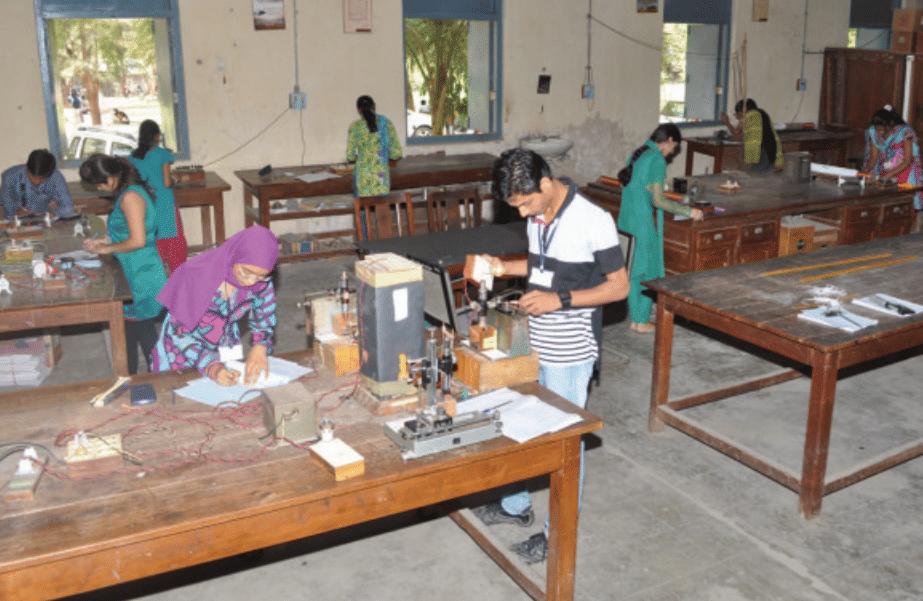 Shree Jayendrapuri Arts and Science College Bharuch Buildings photo 5