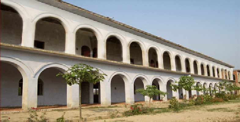 Rani Ganesh Kunwari Degree College Sultanpur Campus photo 2