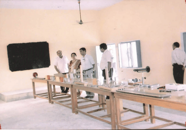 Ranver Nilam Mahavidyalaya Etawah Campus photo 6