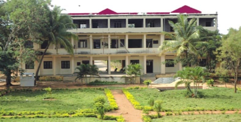 RTES Society's Arts, Science and Commerce College Ranibennur Academic Building photo 2