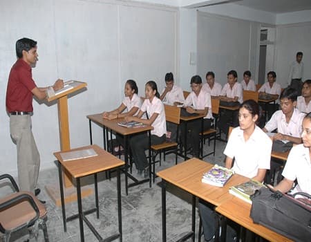 Sanjeevani Teachers Training College Udaipur Academic Building photo 4