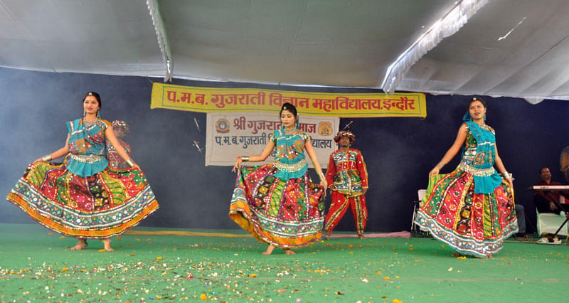 P.M.B. Gujarati Science College Indore Events photo 3