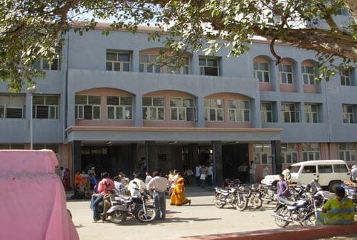 Pandit Deendayal Upadhyay Medical College Rajkot Campus photo 1