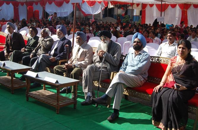 Shri Guru Nanak Mahila Mahavidyalaya Jabalpur Campus photo 1
