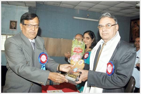 S. M. Dnyandeo Mohekar Mahavidyalaya Osmanabad Campus photo 2