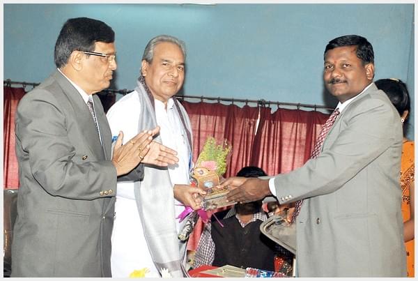 S. M. Dnyandeo Mohekar Mahavidyalaya Osmanabad Campus photo 3