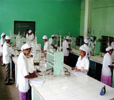 Tatyasaheb Kore College of Pharmacy Kolhapur Labs photo 5