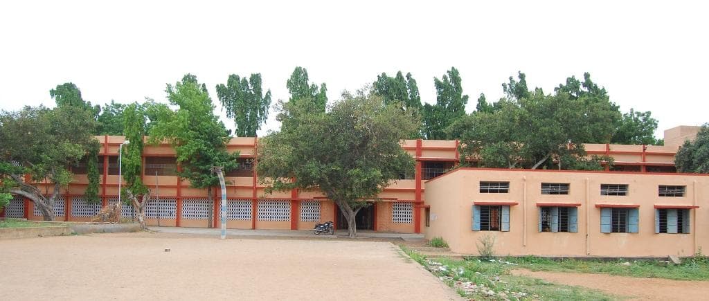 Thiru Kolanjiappar Government Arts College Virudhachalam Buildings photo 1