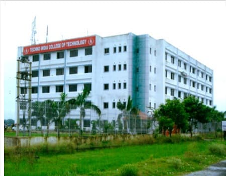 Techno International New Town Kolkata Academic Building and Infrastructure photo 3