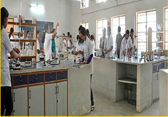 Nikalas Mahila Mahavidyalaya Nagpur Labs photo 2
