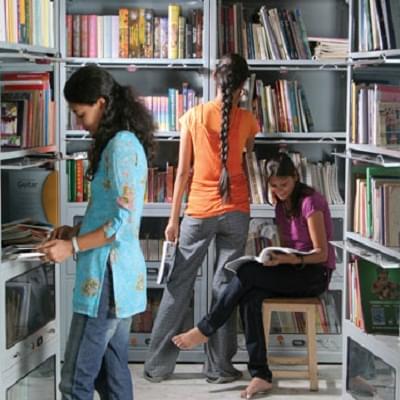 Lalit Kalakshetra, Raviraj Institute for Art and Culture Coimbatore Library photo 2