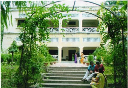 Vasanta College For Women Varanasi Campus photo 1