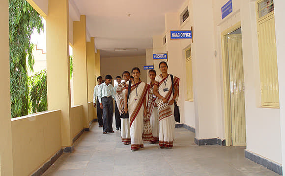 BLDE Associationa's DEd College Bijapur Campus photo 4