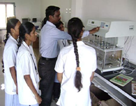 Saastra College of Pharmaceutical Education and Research Nellore Labs photo 3