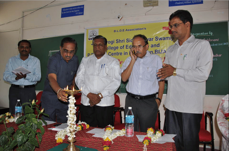 BLDEA Jnyanayogi Shri Siddheshwar Swamiji College of Education Bijapur Campus photo 6